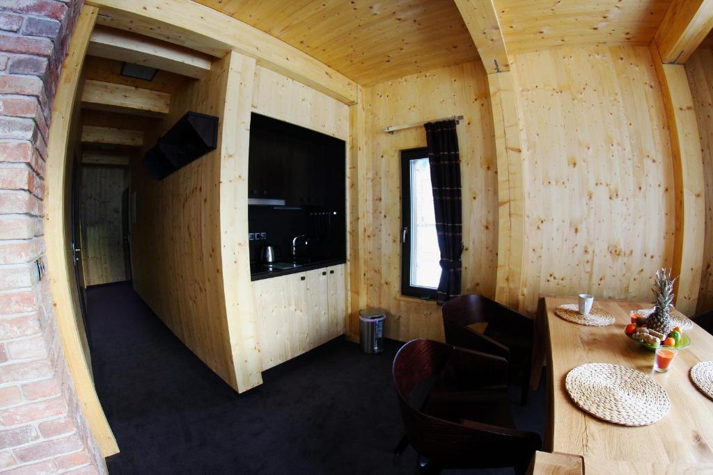 Апарт отель Krakonosova Dilna "Woodhaus" Шпиндлерув-Млин Номер фото